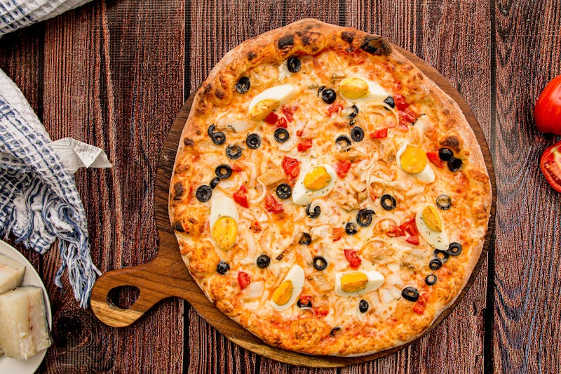 Build your own 11-inch mod pizza pie